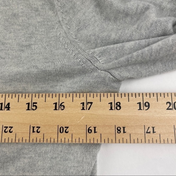 Gap Sweater Girls Large Gray Long Sleeve Lightweight Crew Neck - Picture 7 of 8